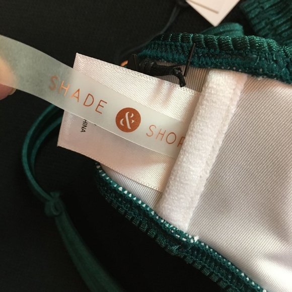 NWT Shade & Shore Triangle Bikini Top Underwire Ribbed Evergreen Size 34B - Picture 6 of 10